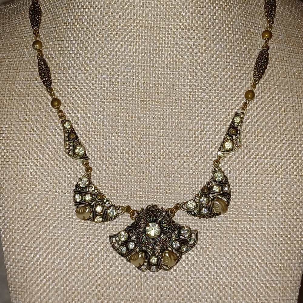 Vintage Western Germany Necklace and Clip on Earring set - Picture 3 of 11